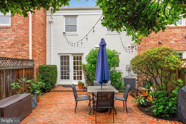 7024 ALICENT PL, Mclean, VA 22101