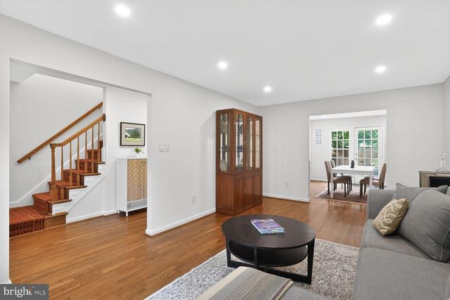 7024 ALICENT PL, Mclean, VA 22101