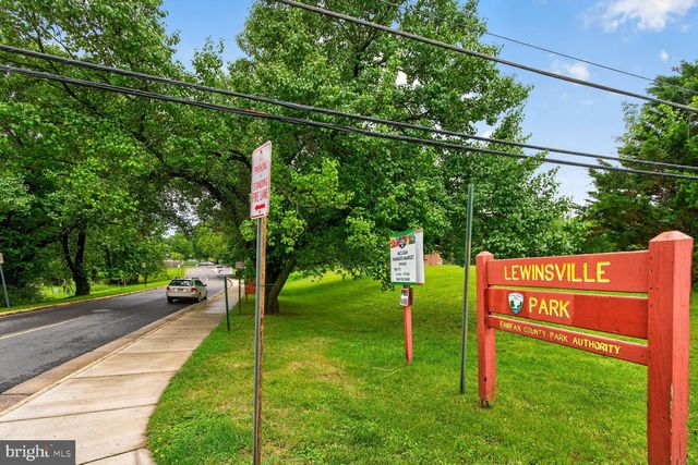 7024 ALICENT PL, Mclean, VA 22101