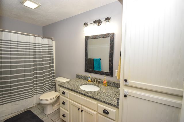 519 N Elm Avenue, Clever, MO 65631