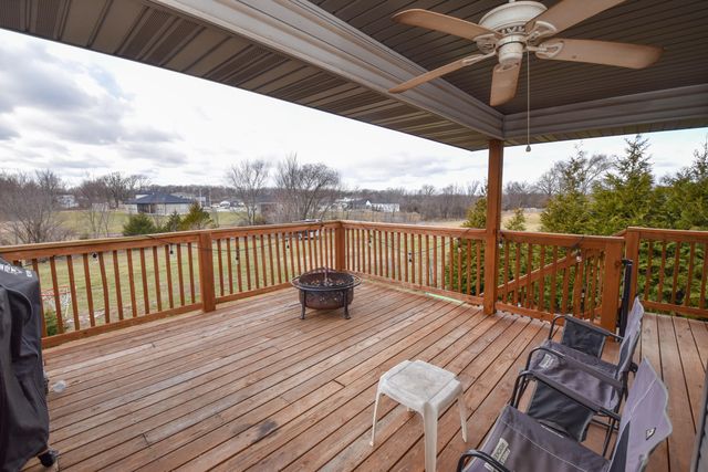 519 N Elm Avenue, Clever, MO 65631