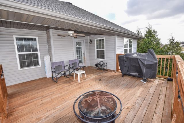 519 N Elm Avenue, Clever, MO 65631