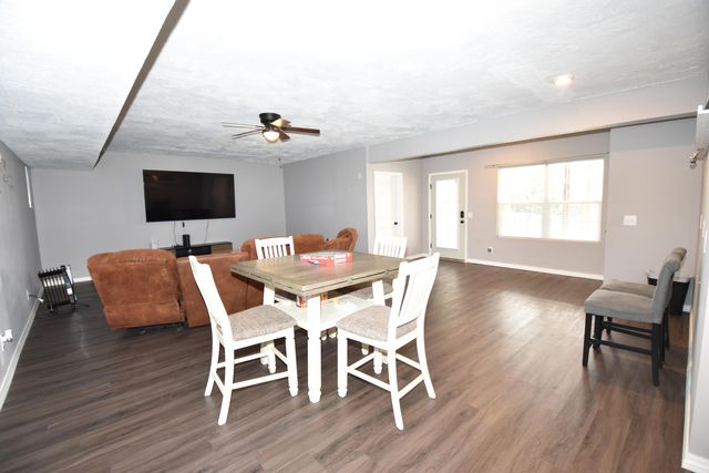 519 N Elm Avenue, Clever, MO 65631