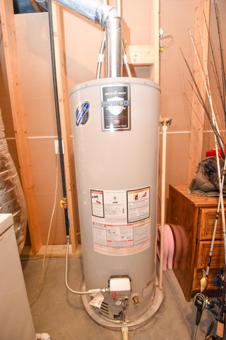 519 N Elm Avenue, Clever, MO 65631