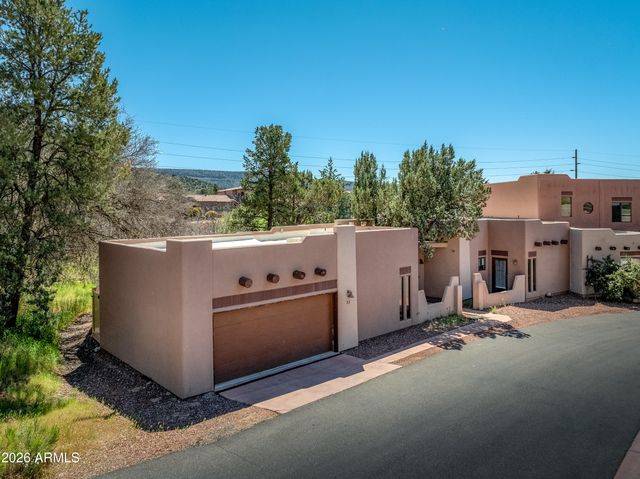33 Monterey Circle, Sedona, AZ 86351