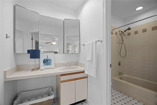 510 Corey Lane, Middletown, RI 02842