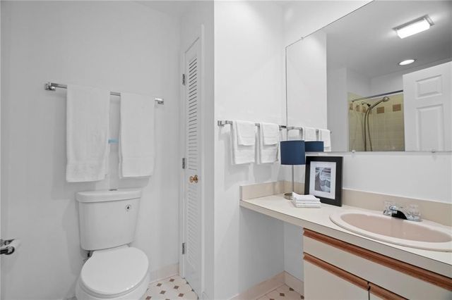 510 Corey Lane, Middletown, RI 02842