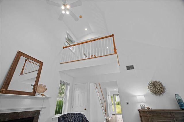 510 Corey Lane, Middletown, RI 02842