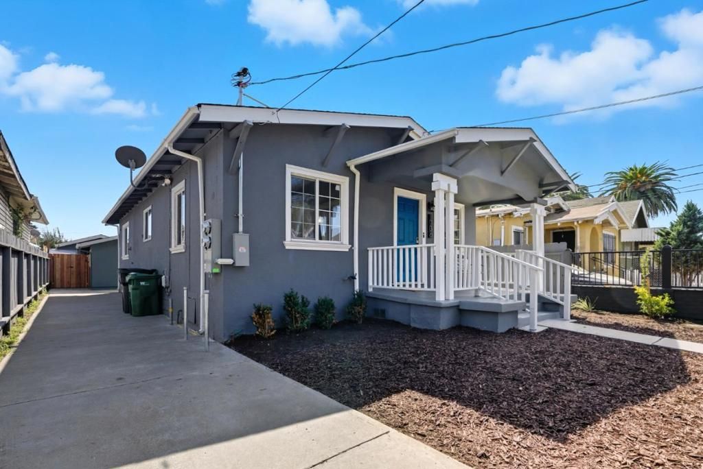 1736 96th Avenue, Oakland, CA 94603