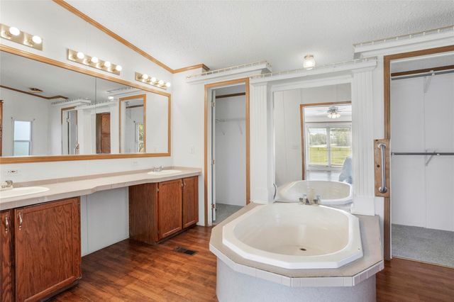 3410 County Road 159, Alvin, TX 77511