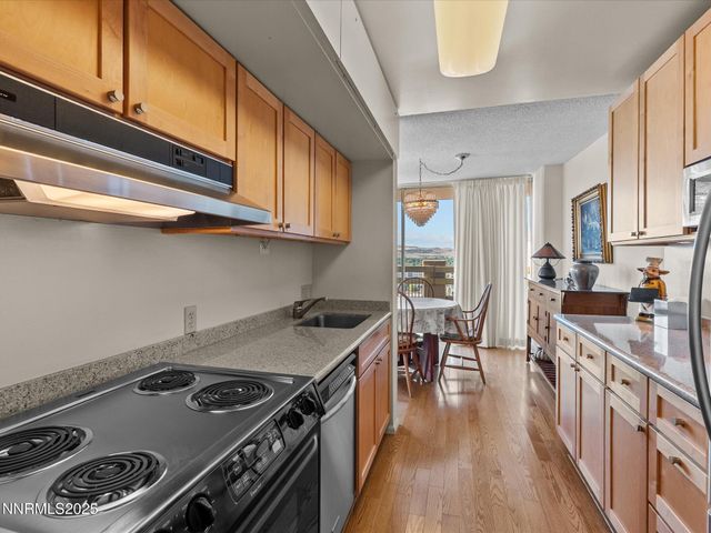 100 N Arlington Avenue UNIT 20J, Reno, NV 89501