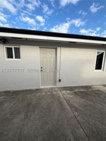2658 W 74th Ter, Hialeah, FL 33016