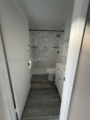 2658 W 74th Ter, Hialeah, FL 33016