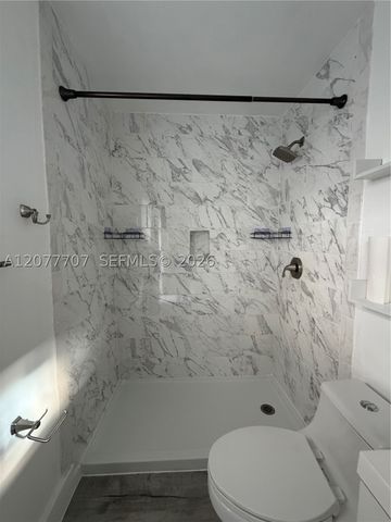 2658 W 74th Ter, Hialeah, FL 33016