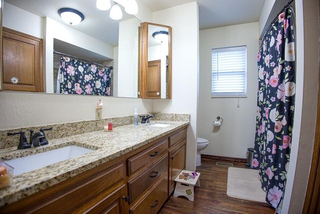 20723 N 2800 Road, Kingfisher, OK 73750