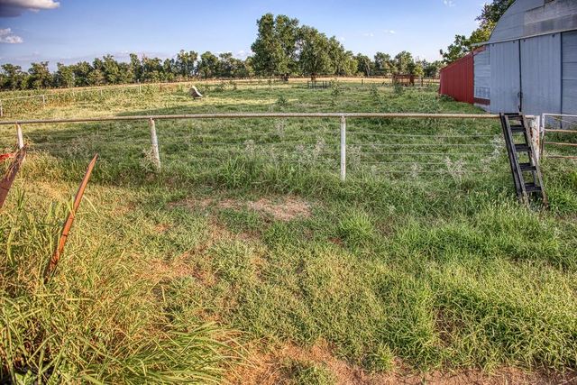 20723 N 2800 Road, Kingfisher, OK 73750