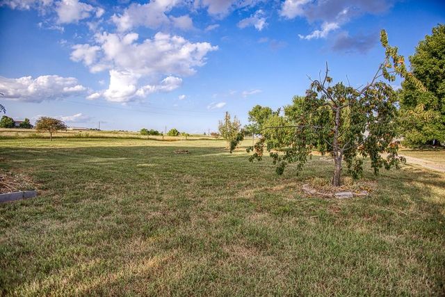 20723 N 2800 Road, Kingfisher, OK 73750