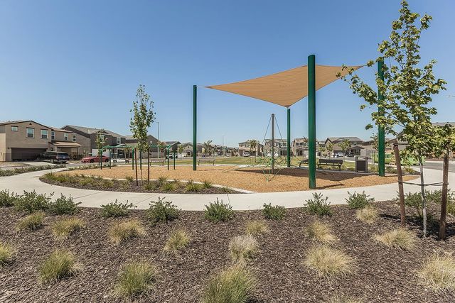 6364 W Hadley Avenue, Fresno, CA 93723