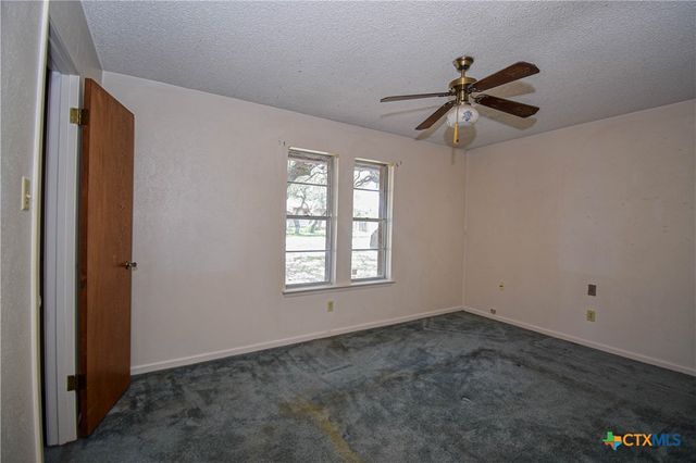 4300 Tahuaya Drive, Harker Heights, TX 76548