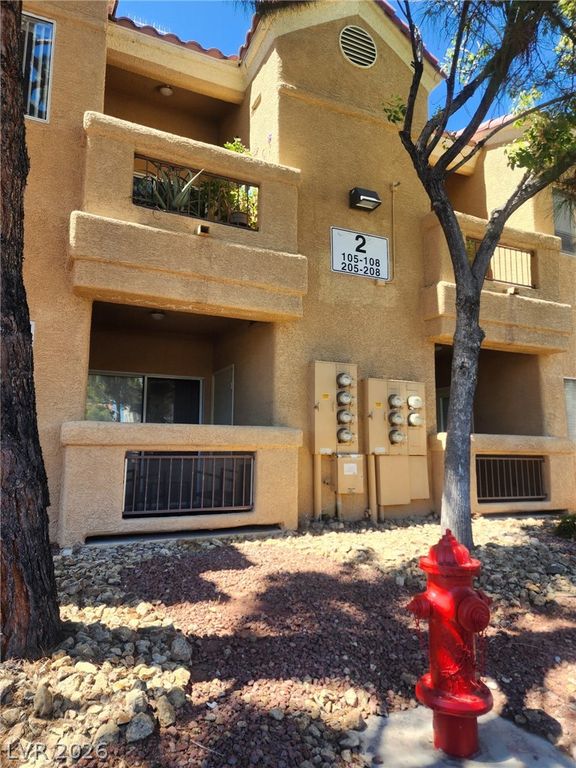 900 Heavenly Hills Court 205, Las Vegas, NV 89145 — exterior
