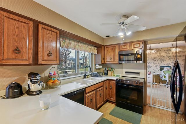 9537 Millbrook Drive, Springfield Twp., OH 45231