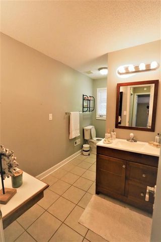 6075 Harleston, Sandy Springs, GA 30328