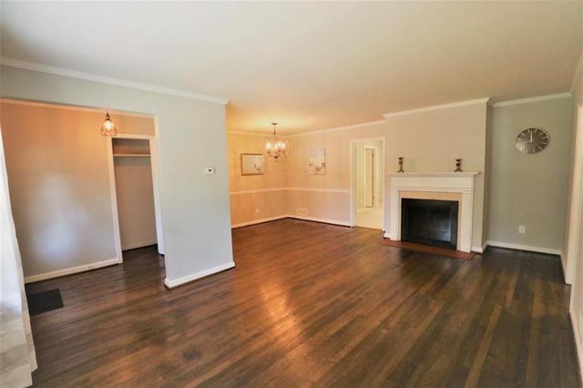 6075 Harleston, Sandy Springs, GA 30328