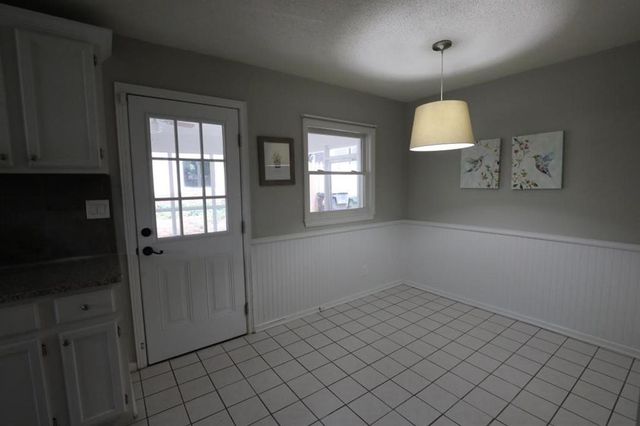 6075 Harleston, Sandy Springs, GA 30328