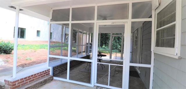 6075 Harleston, Sandy Springs, GA 30328