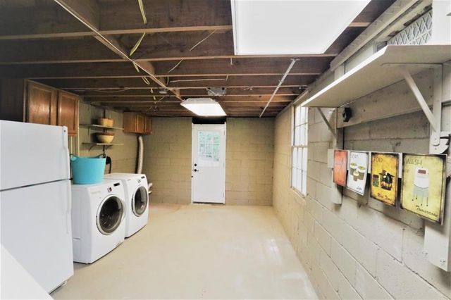 6075 Harleston, Sandy Springs, GA 30328