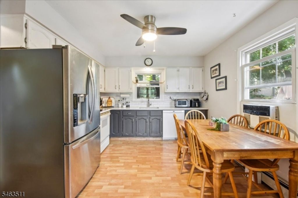 13 Edison Dr, Summit City, NJ 07901 — photo 5