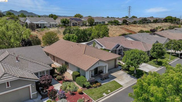 1436 Bismarck Ln, Brentwood, CA 94513
