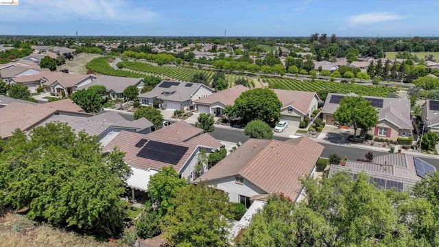 1436 Bismarck Ln, Brentwood, CA 94513