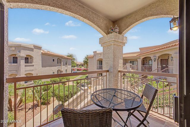 9151 W GREENWAY Road 224, Peoria, AZ 85381