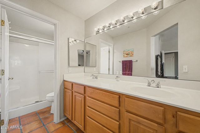 9151 W GREENWAY Road 224, Peoria, AZ 85381