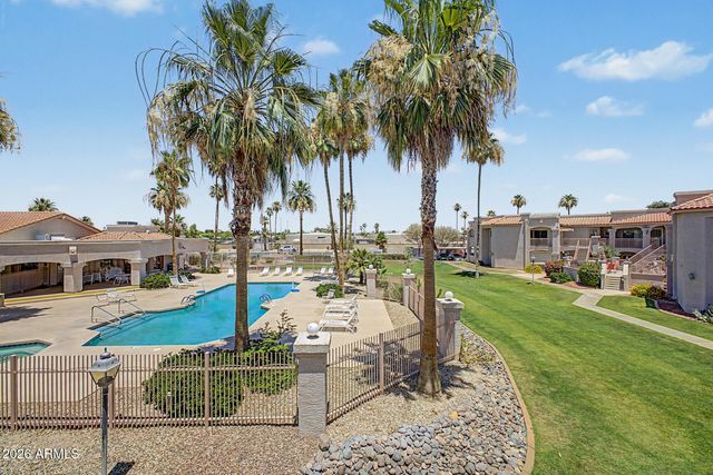 9151 W GREENWAY Road 224, Peoria, AZ 85381