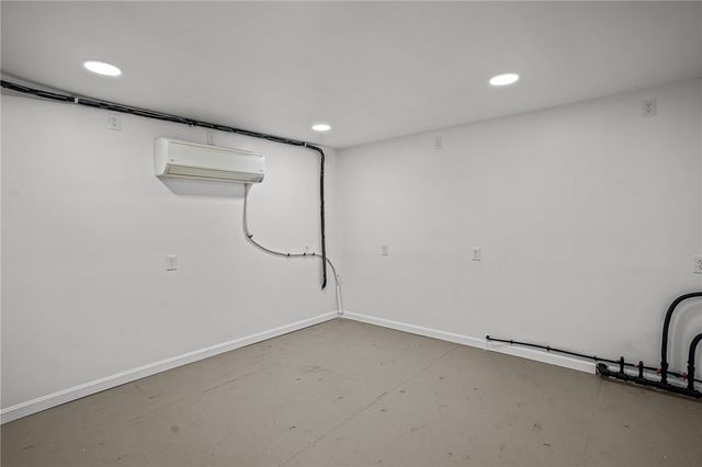 33 Holden Street, Coventry, RI 02816