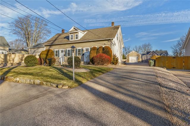 33 Holden Street, Coventry, RI 02816