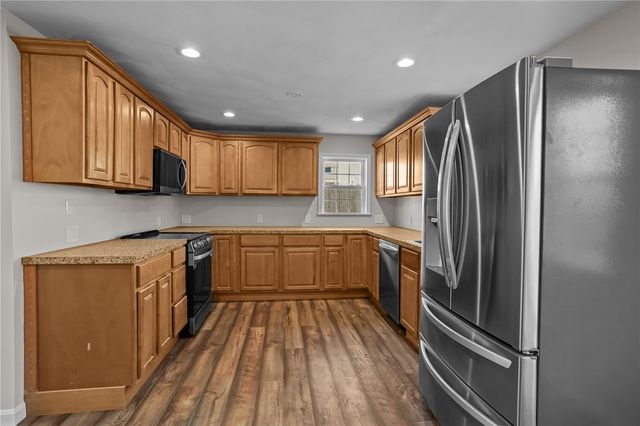 33 Holden Street, Coventry, RI 02816