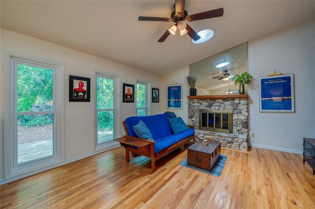 7 WATERFRONT COURT, Ormond Beach, FL 32174
