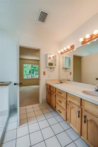7 WATERFRONT COURT, Ormond Beach, FL 32174