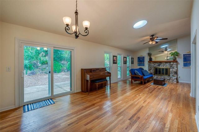 7 WATERFRONT COURT, Ormond Beach, FL 32174