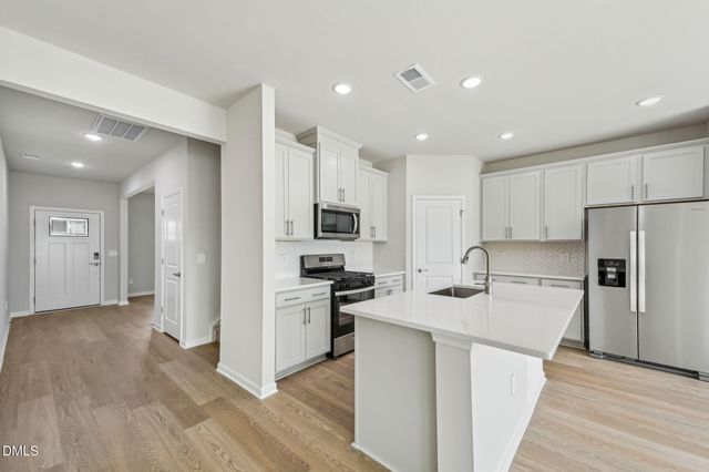 168 Thistle Patch Place, Angier, NC 27501