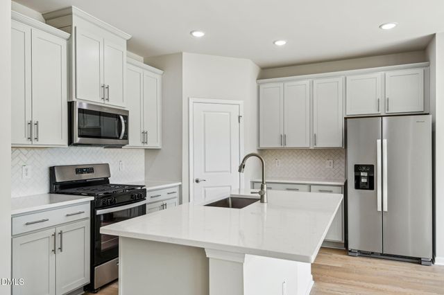 168 Thistle Patch Place, Angier, NC 27501