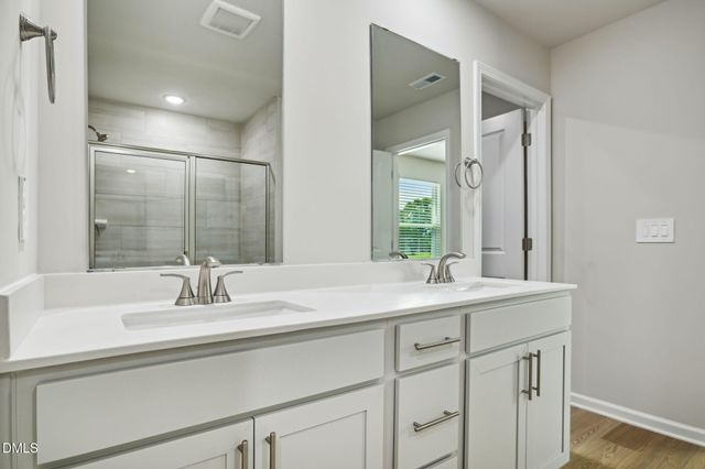 168 Thistle Patch Place, Angier, NC 27501