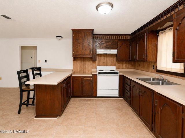 334 Carver Street, Lafayette, LA 70501