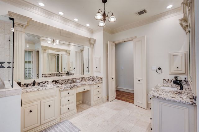 5048 Castle Creek Lane, Plano, TX 75093