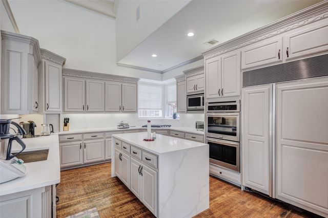 5048 Castle Creek Lane, Plano, TX 75093