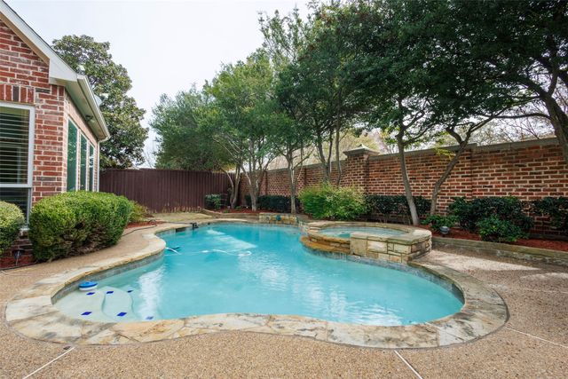 5048 Castle Creek Lane, Plano, TX 75093