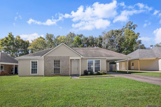 16229 E Ridgewood Dr, Prairieville, LA 70769